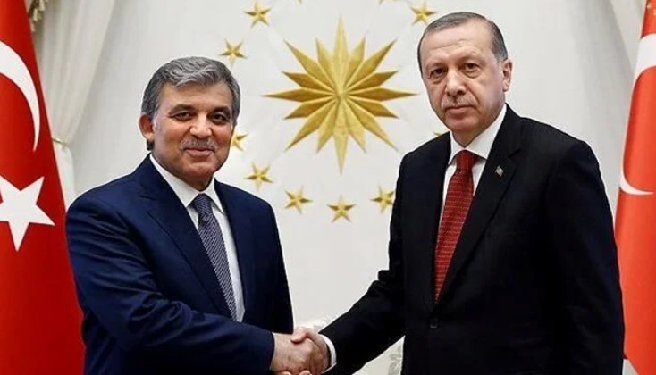 Abdullah Gül’den Cumhurbaşkanı Erdoğan’a geçmiş olsun telefonu