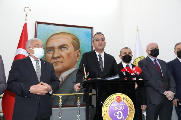Bakan Özer, eğitime ara verilen sınıf sayısını açıkladı