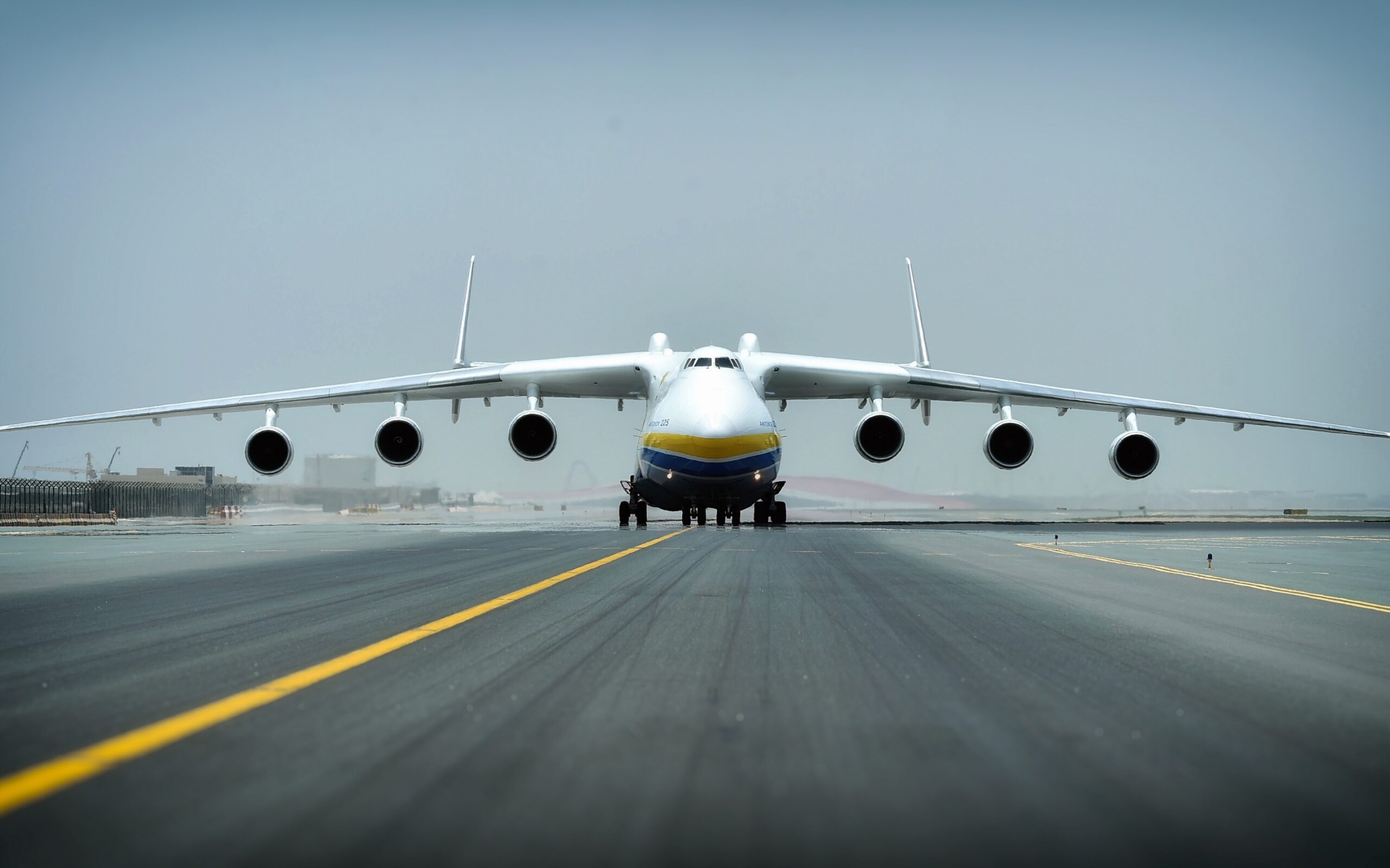 Ukrayna Dışişleri Bakanlığı resmen açıkladı: Dünyanın en büyük uçağıydı!