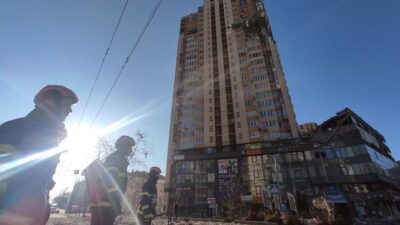 Ukrayna’da çatışmalar 3. gününde! Apartman isabet aldı