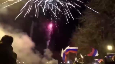 Donbas’ta havai fişekli kutlama