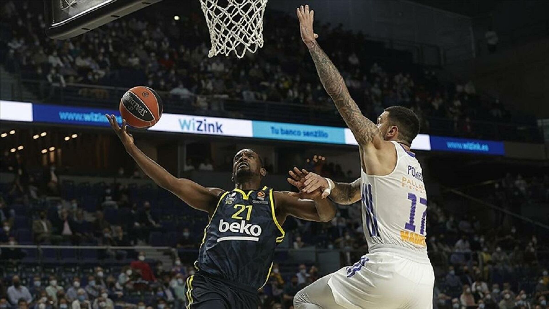 Fenerbahçe Beko, lider Real Madrid’i 66-51 mağlup etti