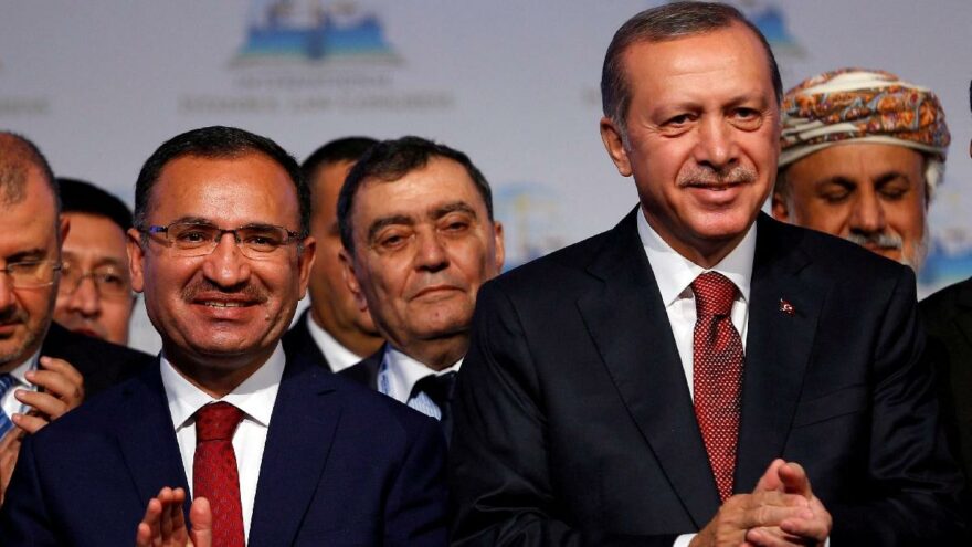 Adalet Bakanı Bozdağ: Haddini bilmezleri kınıyorum
