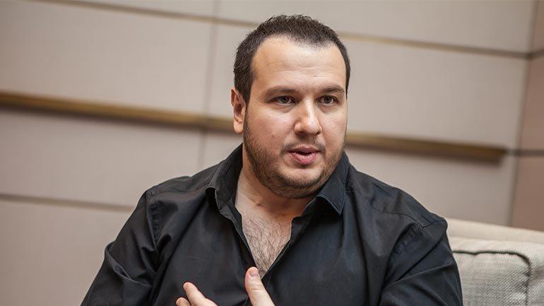 Şahan Gökbakar’dan Burak Elmas’a tepki!