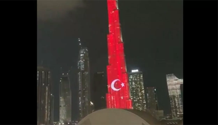 Burj Khalifa gökdeleni Türk bayrağıyla aydınlatıldı: Erdoğan için ‘Hoş geldiniz’ yazıldı