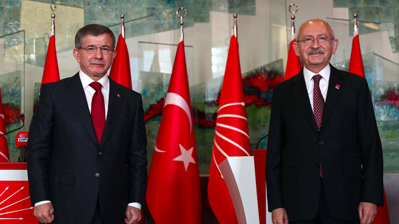 Gelecek Partisi’nden flaş iddia: Kılıçdaroğlu’nun adayı Davutoğlu! Gelecek Partisi’nden flaş iddia: Kılıçdaroğlu’nun adayı Davutoğlu!