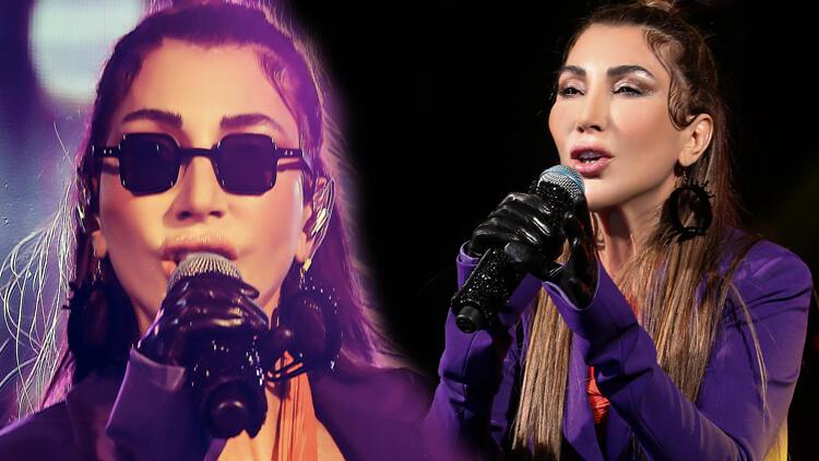 Ünlü şarkıcıya nazar değdi! Hande Yener ödül törenine ayağı sargılı katıldı