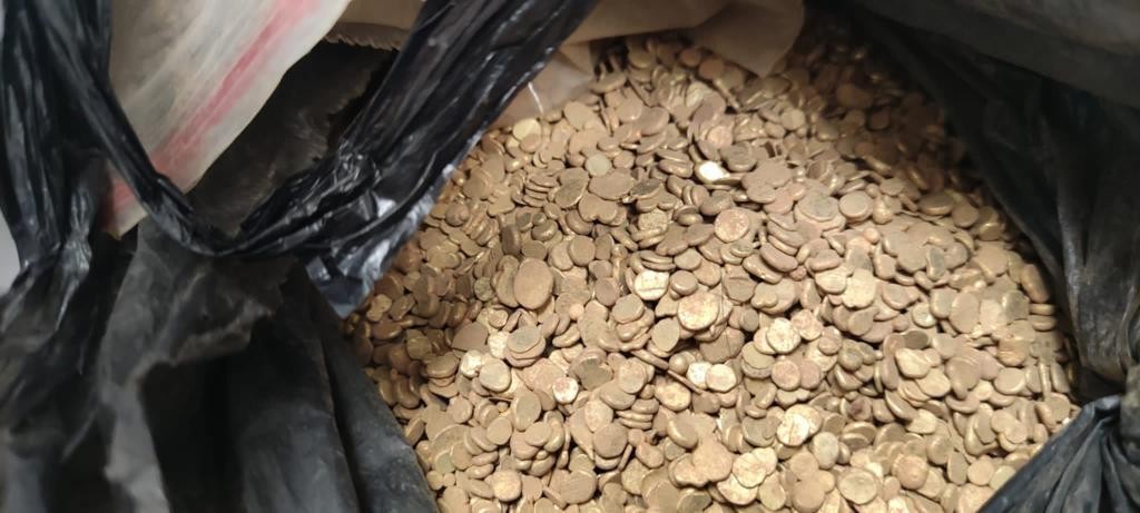 Roma, Bizans, Osmanlı… Tarihi operasyonda 3 kilo eser ele geçirildi!