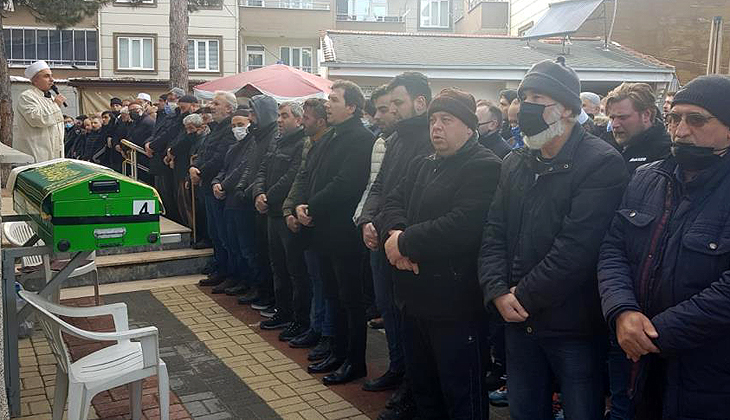 Bursa’da arkadaşına yardım ederken ölen genç gözyaşları arasında defnedildi