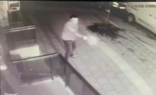 Bursa’da bar önündeki kavgada silahlar konuştu: 1 ölü, 1 ağır yaralı!