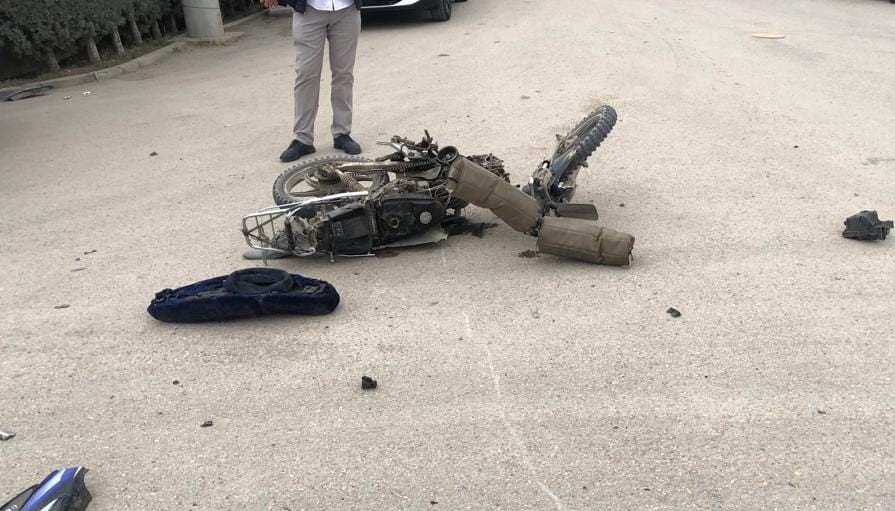 Bursa’da servis aracıyla çarpışan motosikletin sürücüsü böyle havalandı