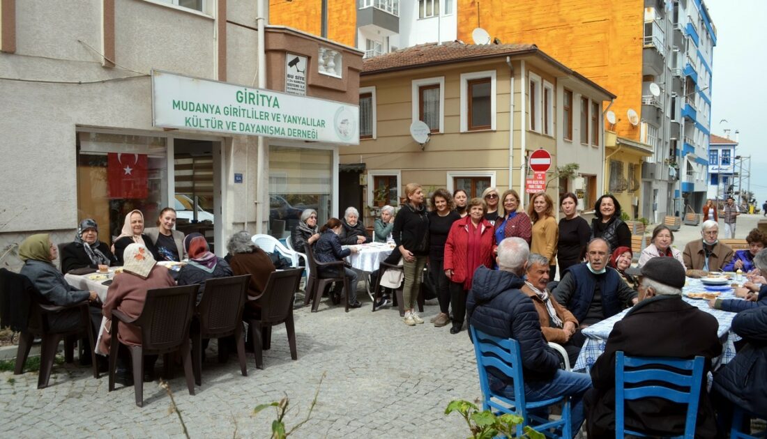 Bursa’da Girityalılar yaşlılarını ağırladı