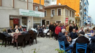 Bursa’da Girityalılar yaşlılarını ağırladı