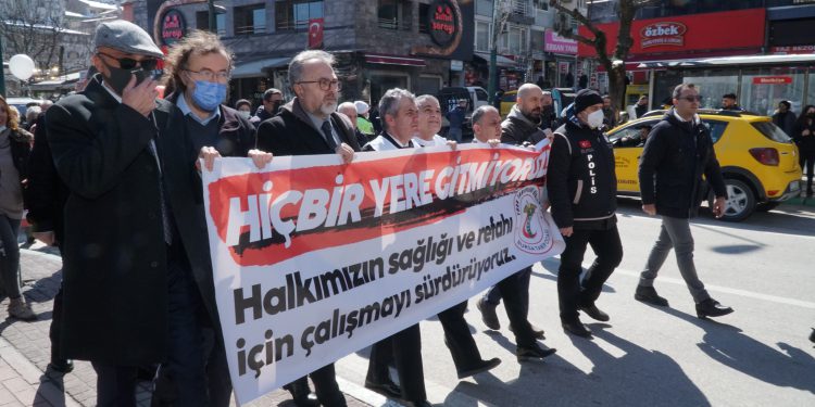 Bursalı hekimler 14 Mart’ta bir arada! ‘Gitmedik, gitmiyoruz, gitmeyeceğiz’
