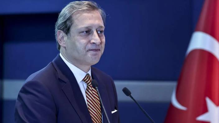 Burak Elmas: Borçlarımızı 3 sene içerisinde kapatacağız