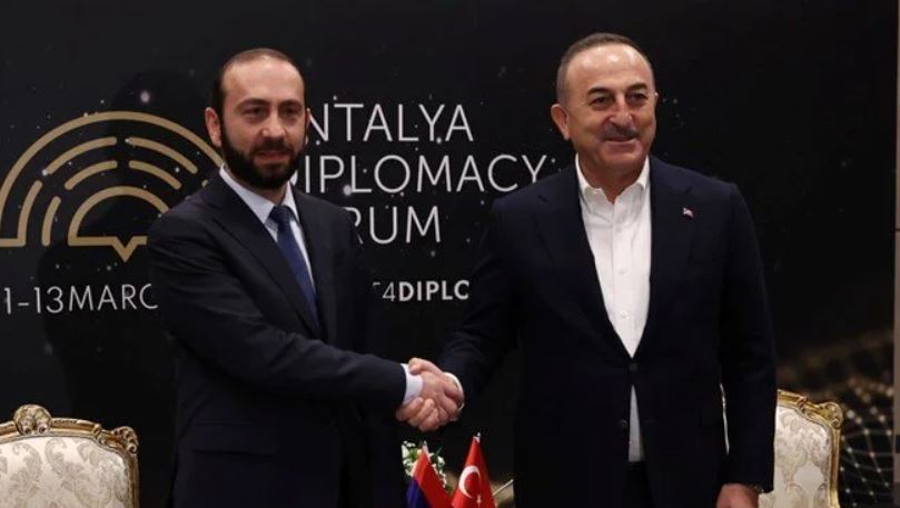 Türkiye ile Ermenistan arasında üst düzey ilk temas