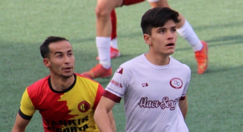 Bir sezonda attığı 43 golle dikkat çekti