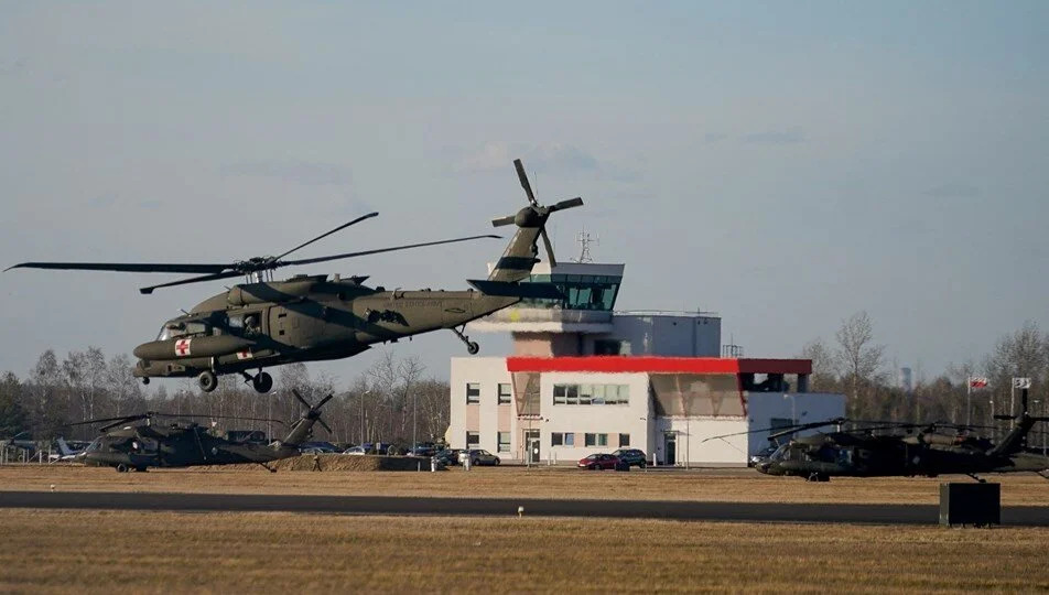 ABD’de polis helikopteri düştü: 6 yaralı