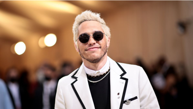 Pete Davidson, Blue Origin’le uzay yolculuğuna çıkacak