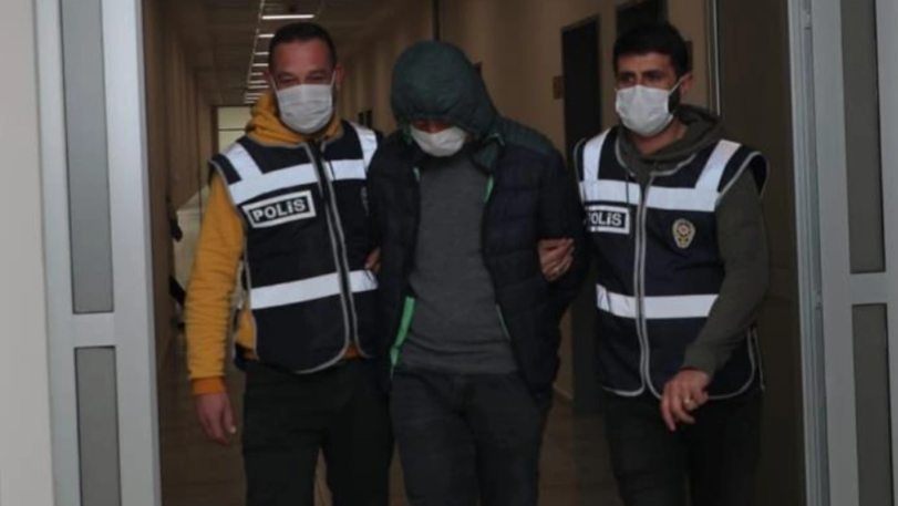 19 yıl hapis cezasıyla aranıyordu! Antalya’da yakayı ele verdi