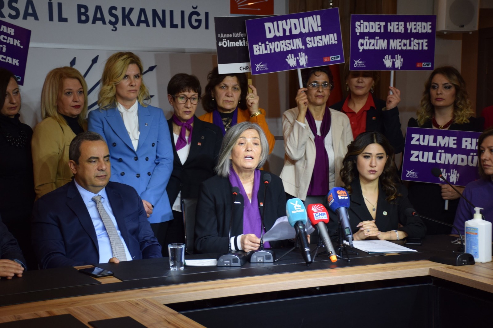 CHP ve Gelecek Partisi Bursa İl Kadın Kollarından ortak açıklama