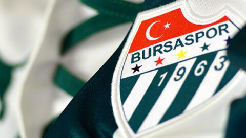 Bursaspor’da oyuncu değişikliği