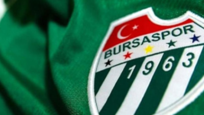 Bursaspor’da flaş gelişme… Kadro dışı bırakılan oyuncu affedildi
