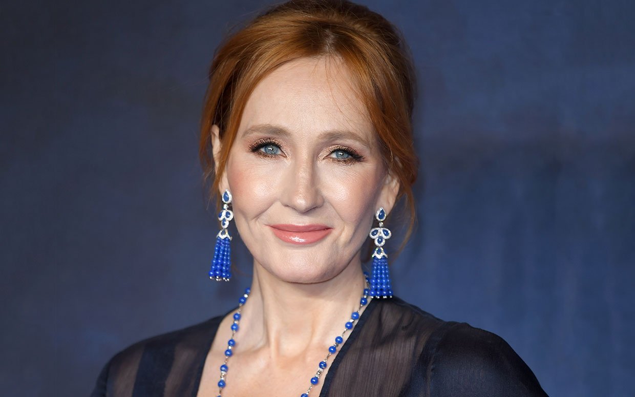 J.K. Rowling, Ukraynalı çocuklar için yardım kampanyası Başlattı