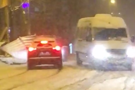 Şoförlerin ustalığı feci kazayı önledi