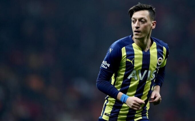 Mesut Özil Fenerbahçe’den ayrılacak mı?