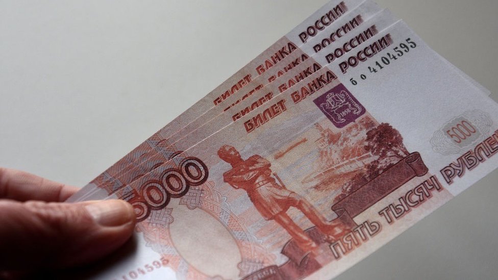 Fitch: Rusya borçlarını ödeyemez hale gelebilir