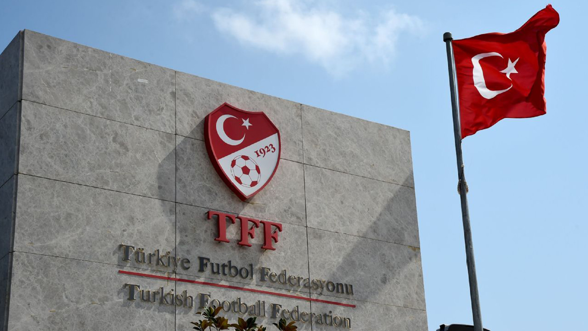 Rusya-Ukrayna savaşı sonrası TFF’den transfer talimatı değişikliği