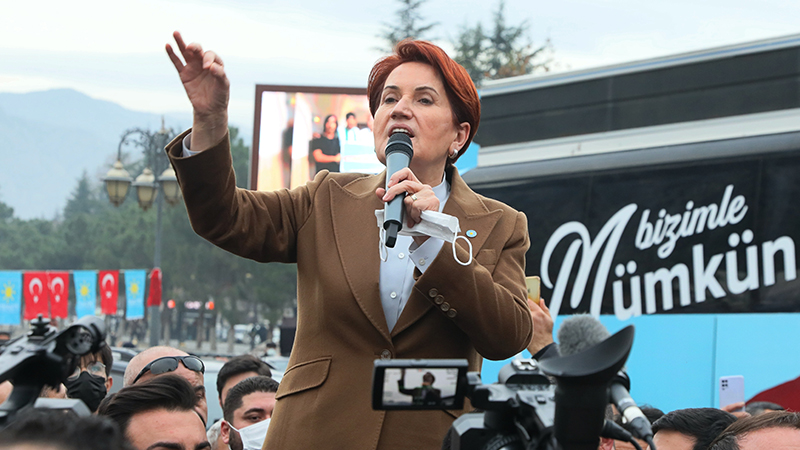 Akşener: Bu harami düzeni ‘atta’ya götüreceğiz!