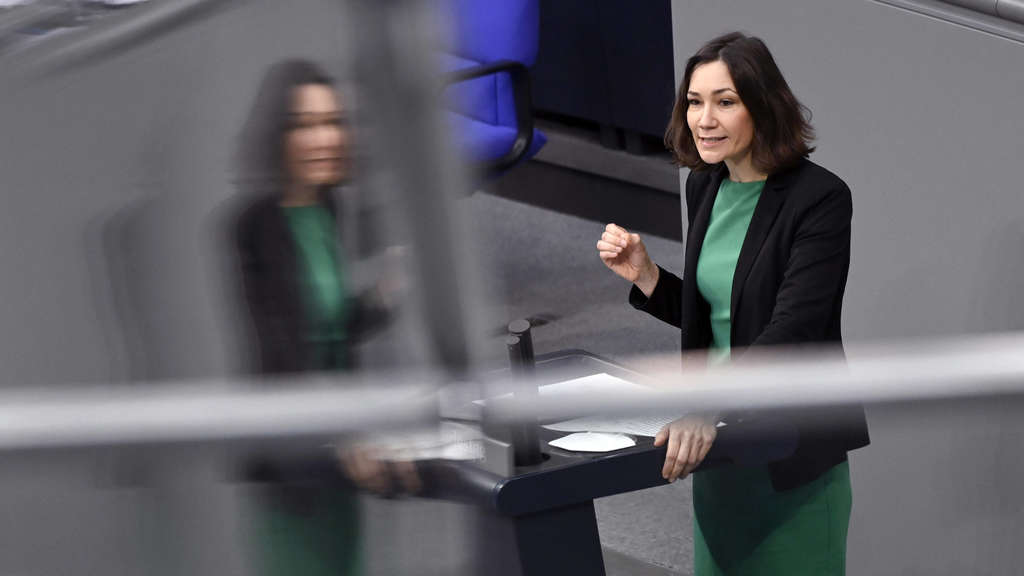 Almanya Aile Bakanı Spiegel istifa etti