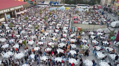 Bursa’da iftar sofralarının ortak duası; birlik ve beraberlik