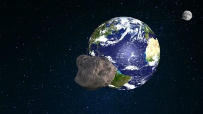 NASA’nın “potansiyel tehlike” ilan ettiği göktaşı hızla Dünya’ya yaklaşıyor