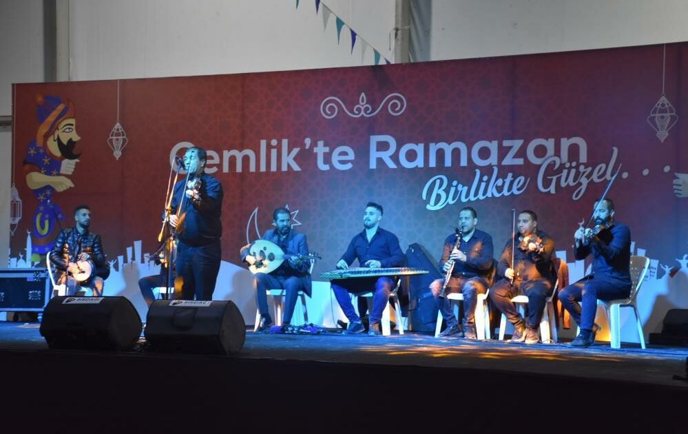 Bursa’da Gemlik’e Ramazan bereket ve neşesiyle geldi