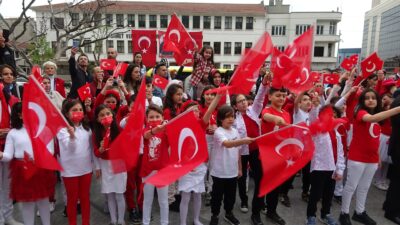 23 Nisan kutlamaları Bursa’da coşkuyla başladı