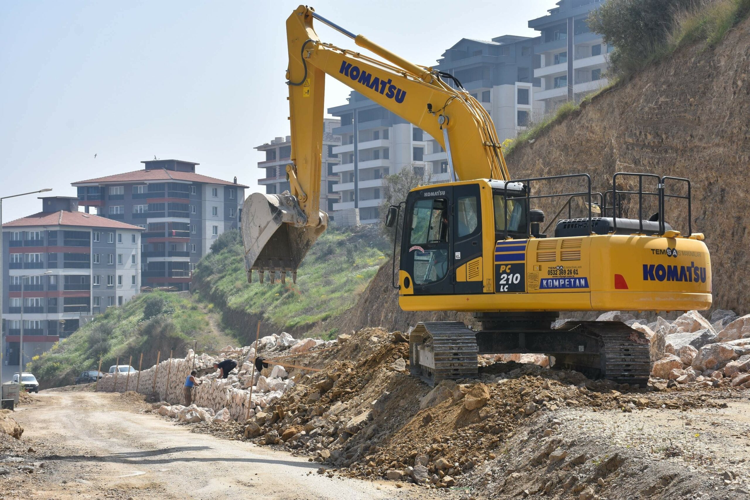 Gemlik’te üst yapı çalışmaları sürüyor