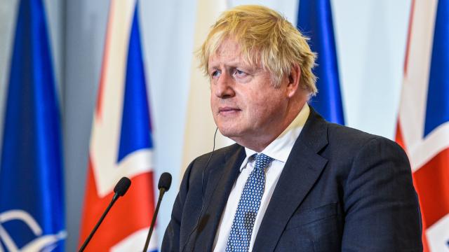 Johnson, Putin’i ‘savaş suçu’ işlemekle itham etti