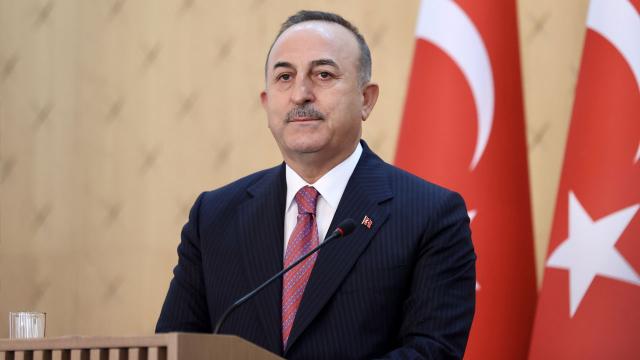 Çavuşoğlu, Azerbaycanlı ve Türkmenistanlı mevkidaşları ile görüştü