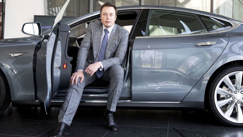 Elon Musk 8,5 milyar dolarlık Tesla hissesi sattı