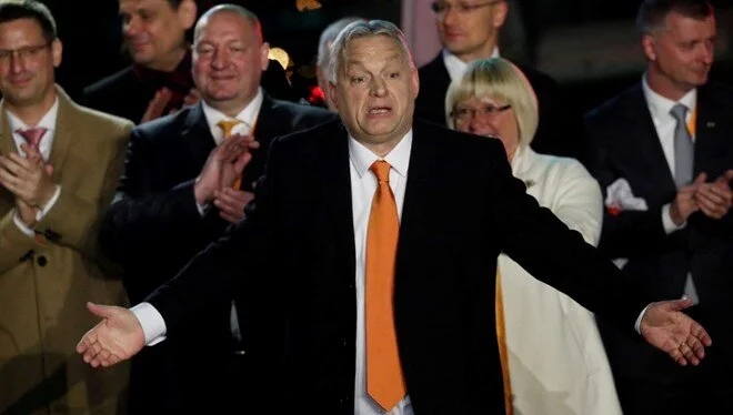 Macaristan’da seçimin galibi Orban