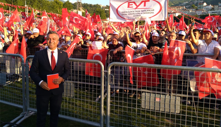 Özgür Erdursun’dan muhalefete çağrı! EYT’nin erken çözümü için…