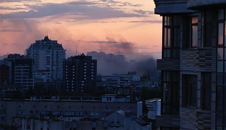 Rusya’dan Kiev şehir merkezine saldırı