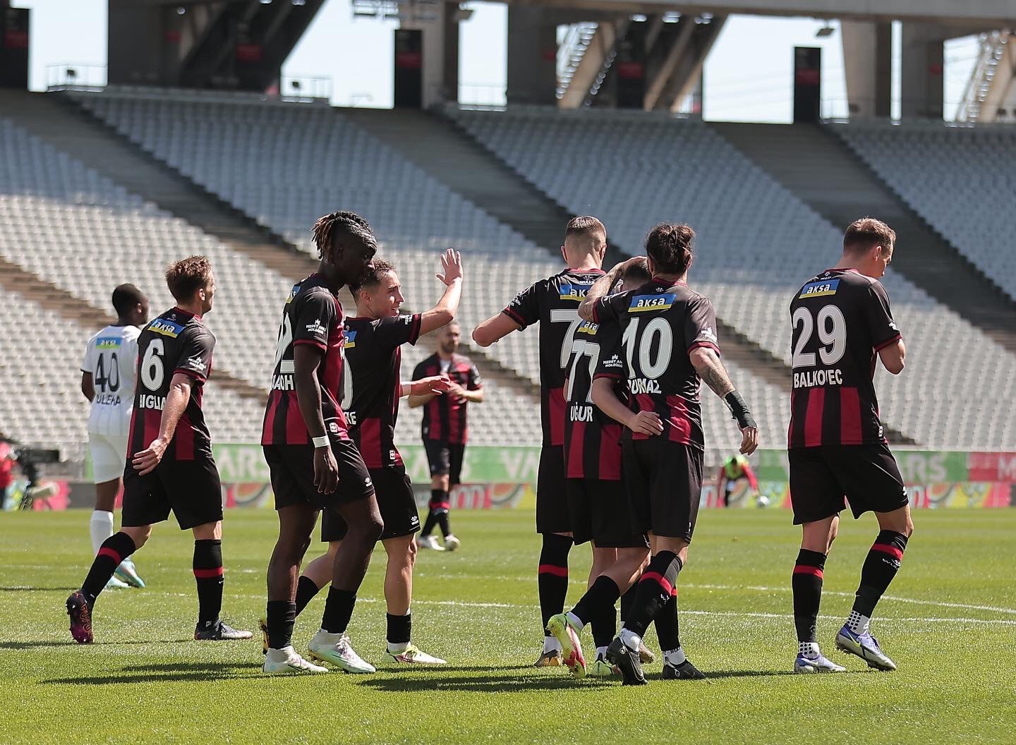 Karagümrük, Trabzonspor deplasmanında ilk peşinde