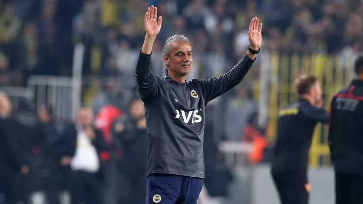 İsmail Kartal göz yaşlarını tutamadı: Taraftarlarımıza teşekkür ederim