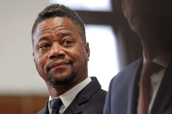Tacizle suçlanan oyuncu Cuba Gooding Jr. suçlu bulundu