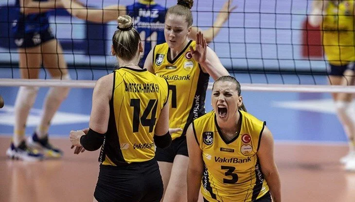 Fenerbahçe’yi eleyen Vakıfbank finalde!