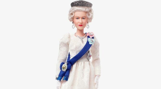 Kraliçe Elizabeth’in 96’ncı yaşına özel bebek üretildi